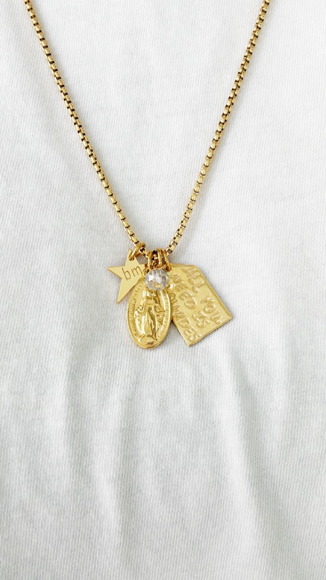 Collana all you need is Lourdes