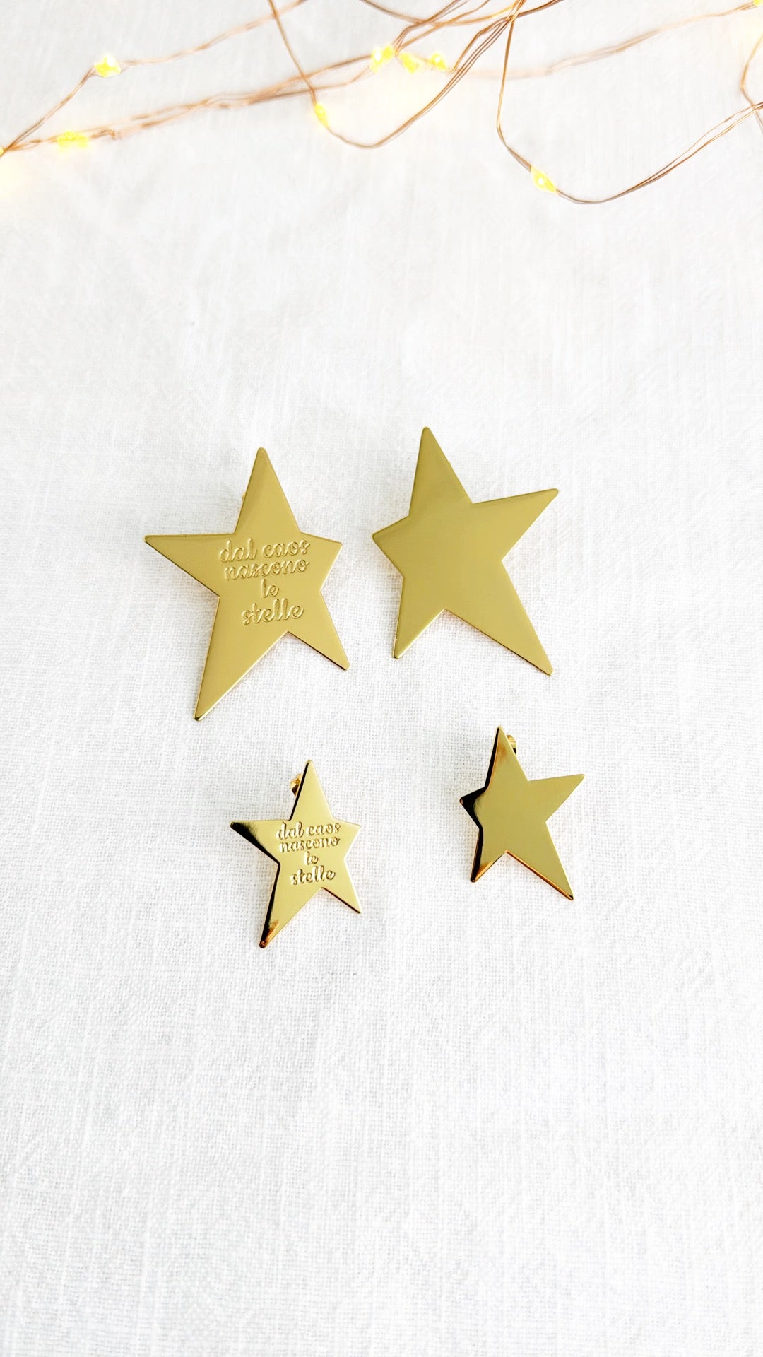 Mono orecchino sinistro piccola stella