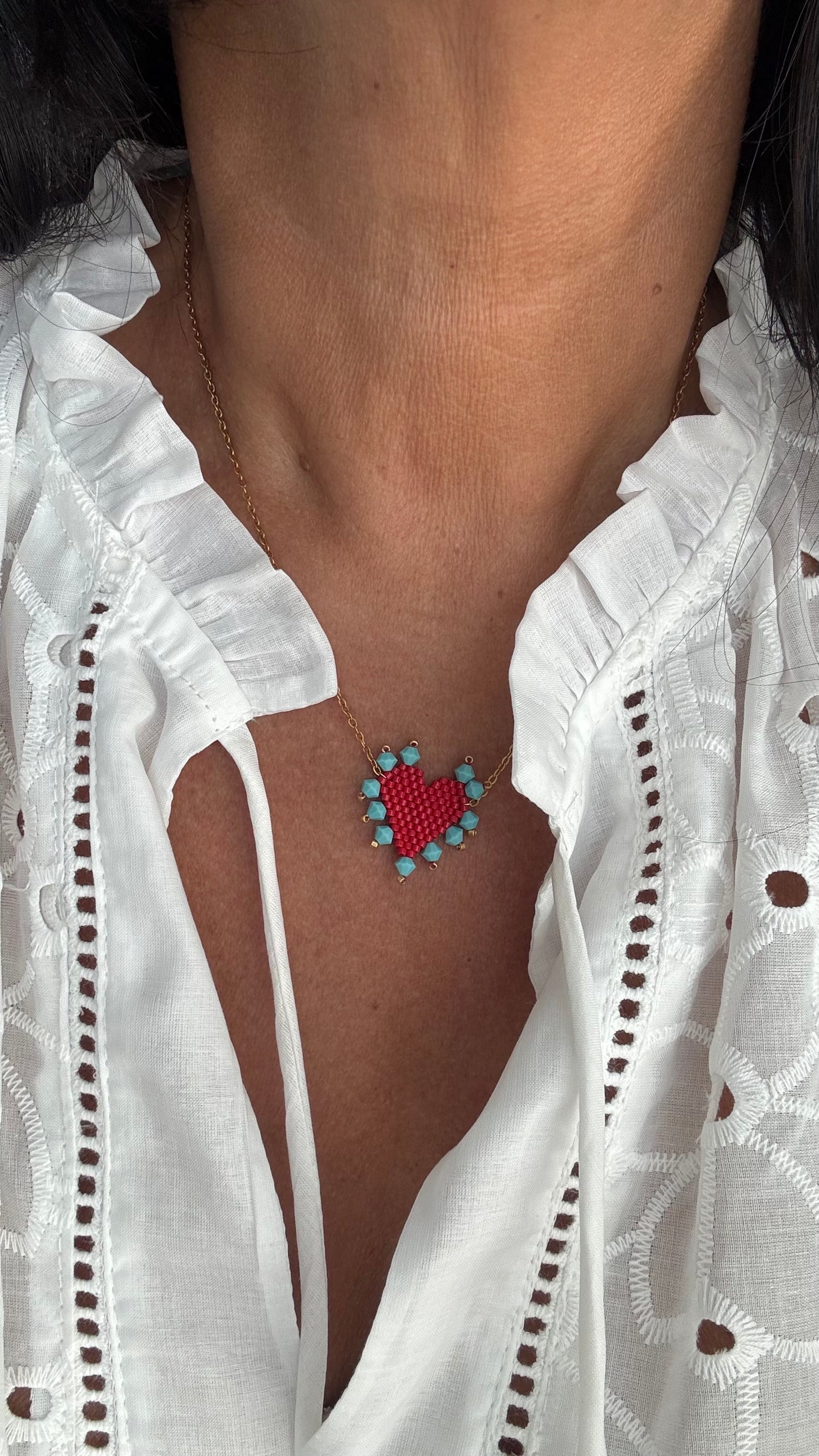 Cuore miyuki turquoise in the heart