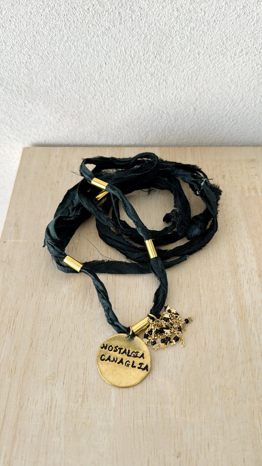 Collana nostalgia canaglia