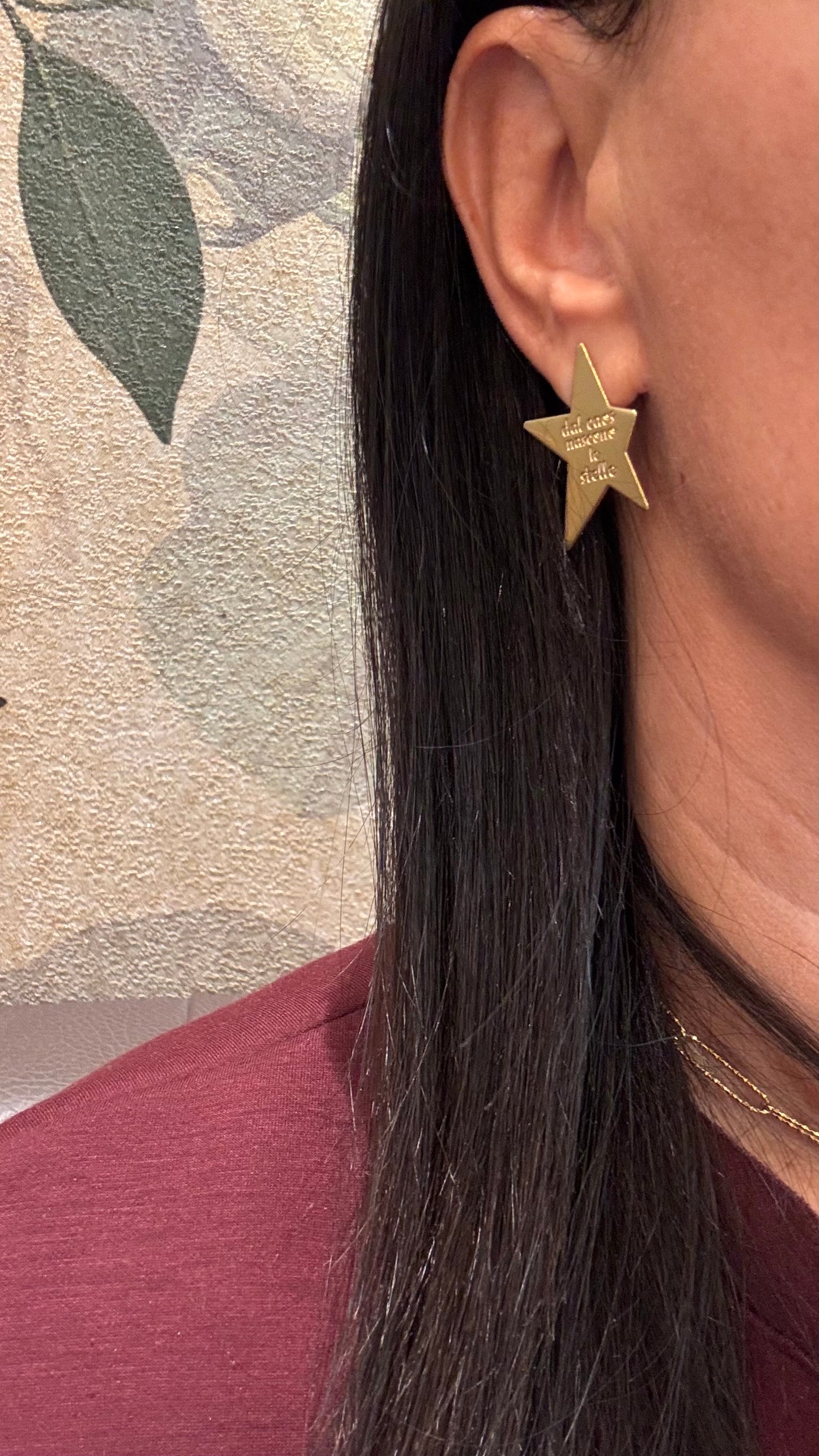Mono orecchino destro piccola stella