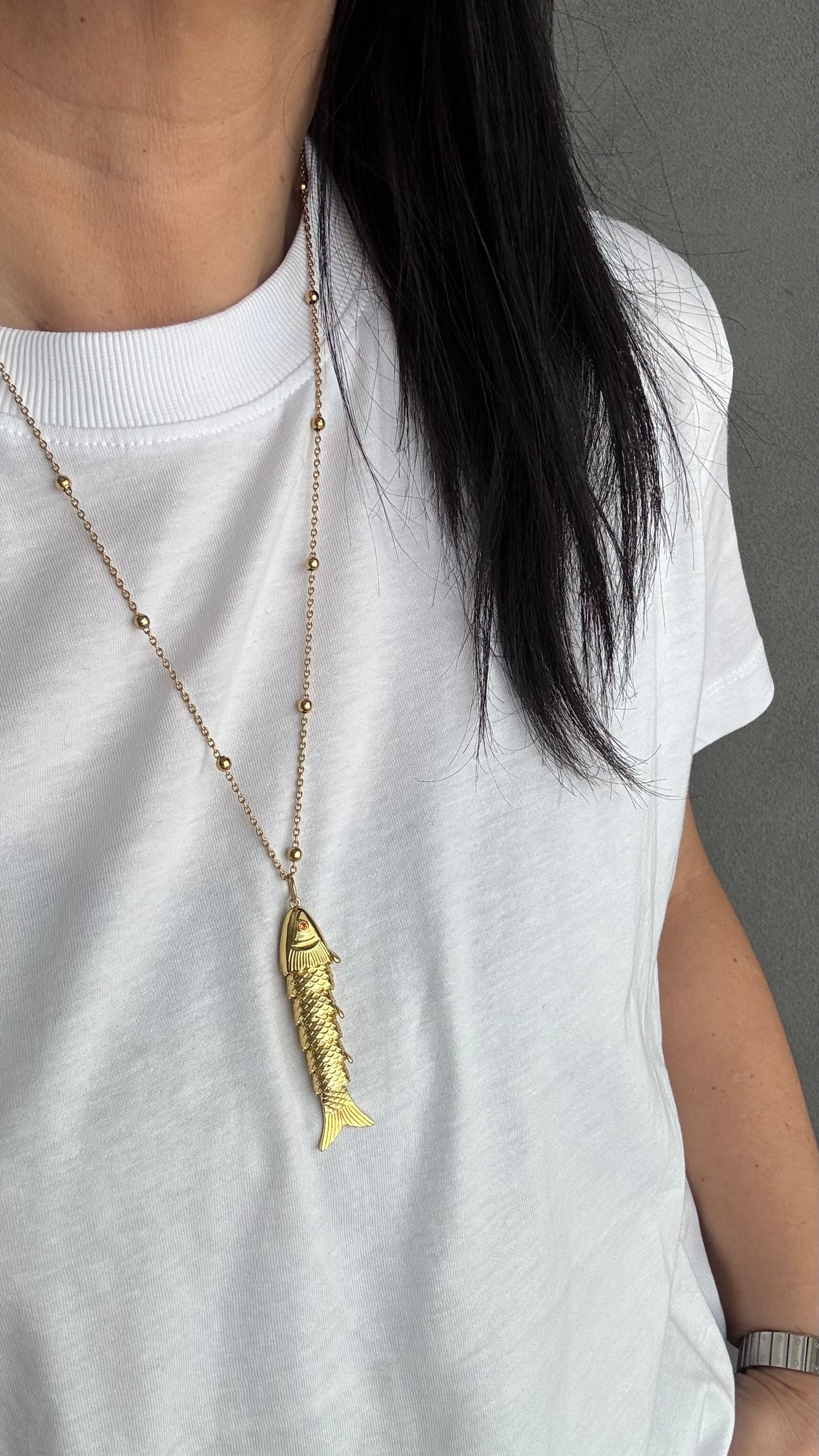Collana pesce móvil